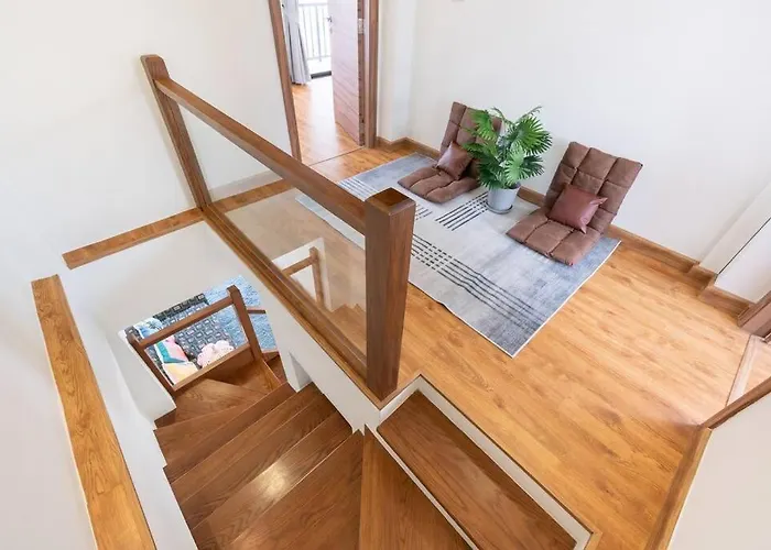 別墅 Miq Ekkamai3_pool Villa_3br House 曼谷